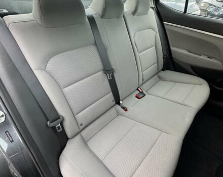 Сірий Хендай Елантра, об'ємом двигуна 2 л та пробігом 66 тис. км за 14900 $, фото 23 на Automoto.ua