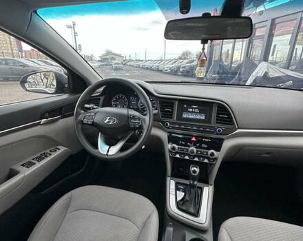 Сірий Хендай Елантра, об'ємом двигуна 2 л та пробігом 66 тис. км за 14900 $, фото 26 на Automoto.ua