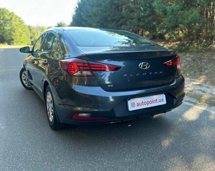 Серый Хендай Элантра, объемом двигателя 2 л и пробегом 66 тыс. км за 15500 $, фото 9 на Automoto.ua