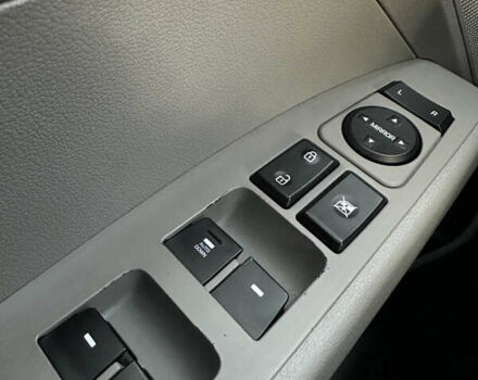 Сірий Хендай Елантра, об'ємом двигуна 2 л та пробігом 66 тис. км за 14900 $, фото 31 на Automoto.ua