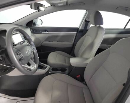 Серый Хендай Элантра, объемом двигателя 2 л и пробегом 53 тыс. км за 11800 $, фото 9 на Automoto.ua