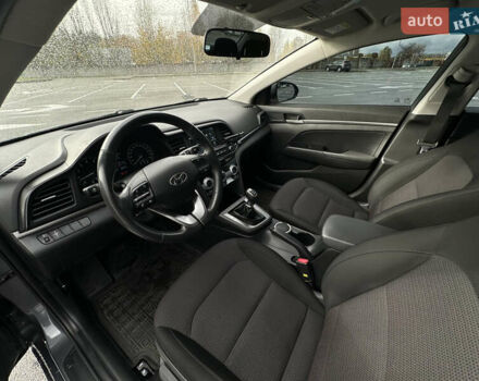 Хендай Элантра 2020 в Киеве на Automoto.ua Серый Хендай Элантра, объемом двигателя 1.59 л и пробегом 100 тыс. км за 13700 $, фото 18 на Automoto.ua