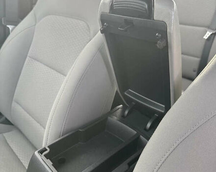 Сірий Хендай Елантра, об'ємом двигуна 2 л та пробігом 66 тис. км за 14900 $, фото 38 на Automoto.ua