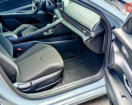 Серый Хендай Элантра, объемом двигателя 2 л и пробегом 68 тыс. км за 19970 $, фото 11 на Automoto.ua