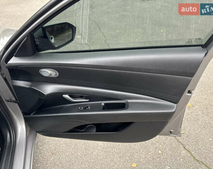 Серый Хендай Элантра, объемом двигателя 2 л и пробегом 135 тыс. км за 17200 $, фото 26 на Automoto.ua