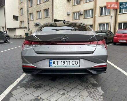 Серый Хендай Элантра, объемом двигателя 1.59 л и пробегом 45 тыс. км за 17800 $, фото 1 на Automoto.ua