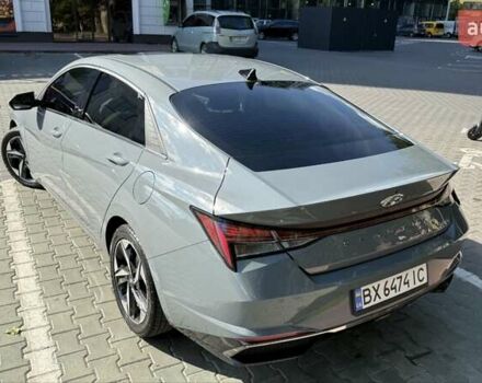 Сірий Хендай Елантра, об'ємом двигуна 1.58 л та пробігом 106 тис. км за 20000 $, фото 3 на Automoto.ua