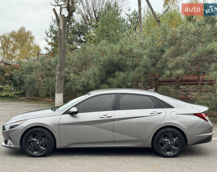Сірий Хендай Елантра, об'ємом двигуна 2 л та пробігом 135 тис. км за 16700 $, фото 11 на Automoto.ua