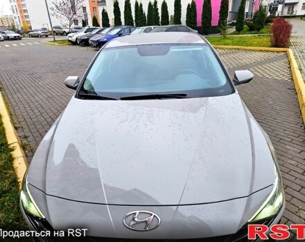 Сірий Хендай Елантра, об'ємом двигуна 1.6 л та пробігом 33 тис. км за 18999 $, фото 5 на Automoto.ua