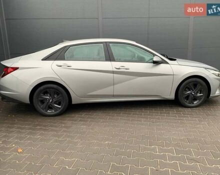 Серый Хендай Элантра, объемом двигателя 2 л и пробегом 69 тыс. км за 17900 $, фото 6 на Automoto.ua