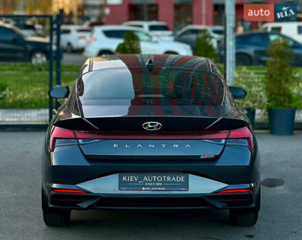 Серый Хендай Элантра, объемом двигателя 2 л и пробегом 118 тыс. км за 18800 $, фото 8 на Automoto.ua