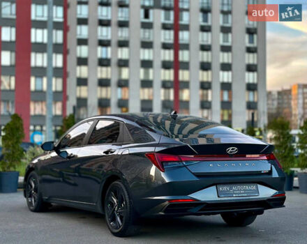 Серый Хендай Элантра, объемом двигателя 2 л и пробегом 118 тыс. км за 18800 $, фото 9 на Automoto.ua