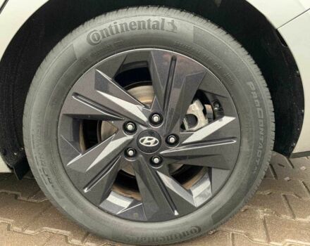 Сірий Хендай Елантра, об'ємом двигуна 2 л та пробігом 69 тис. км за 4900 $, фото 5 на Automoto.ua