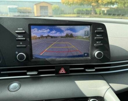 Хендай Элантра 2021 в Тернополе на Automoto.ua Серый Хендай Элантра, объемом двигателя 2 л и пробегом 34 тыс. км за 4300 $, фото 5 на Automoto.ua