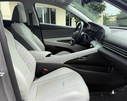 Сірий Хендай Елантра, об'ємом двигуна 2 л та пробігом 20 тис. км за 9900 $, фото 6 на Automoto.ua