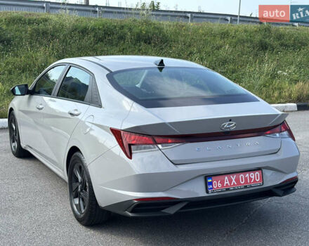 Серый Хендай Элантра, объемом двигателя 2 л и пробегом 52 тыс. км за 17900 $, фото 4 на Automoto.ua