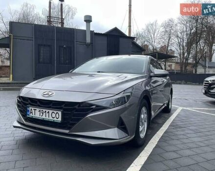 Серый Хендай Элантра, объемом двигателя 1.59 л и пробегом 45 тыс. км за 17800 $, фото 4 на Automoto.ua