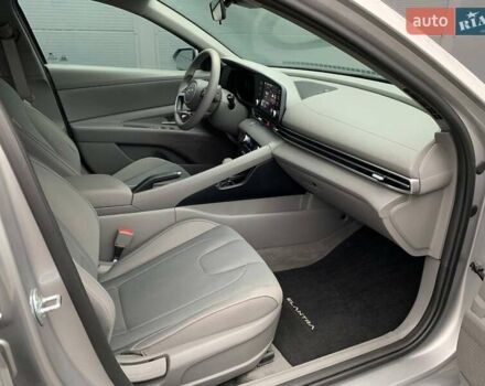 Серый Хендай Элантра, объемом двигателя 2 л и пробегом 69 тыс. км за 17900 $, фото 12 на Automoto.ua