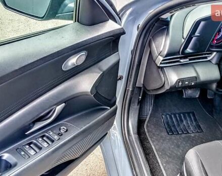 Серый Хендай Элантра, объемом двигателя 2 л и пробегом 68 тыс. км за 19970 $, фото 5 на Automoto.ua