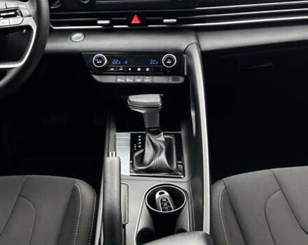 Серый Хендай Элантра, объемом двигателя 2 л и пробегом 135 тыс. км за 17200 $, фото 31 на Automoto.ua