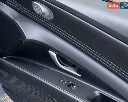 Серый Хендай Элантра, объемом двигателя 1.58 л и пробегом 65 тыс. км за 18999 $, фото 56 на Automoto.ua