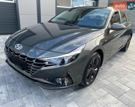 Серый Хендай Элантра, объемом двигателя 1.59 л и пробегом 87 тыс. км за 20000 $, фото 1 на Automoto.ua