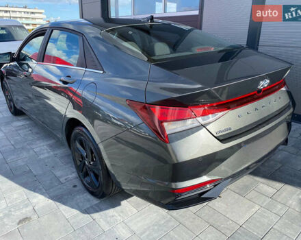 Серый Хендай Элантра, объемом двигателя 1.59 л и пробегом 87 тыс. км за 20000 $, фото 3 на Automoto.ua