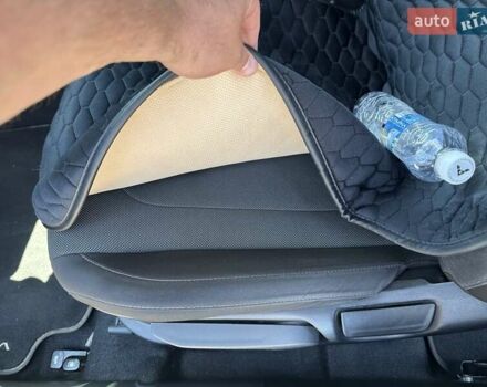 Серый Хендай Элантра, объемом двигателя 1.59 л и пробегом 53 тыс. км за 20000 $, фото 11 на Automoto.ua