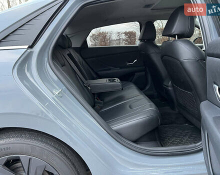 Серый Хендай Элантра, объемом двигателя 1.58 л и пробегом 65 тыс. км за 18999 $, фото 53 на Automoto.ua