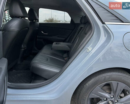 Серый Хендай Элантра, объемом двигателя 1.58 л и пробегом 65 тыс. км за 18999 $, фото 47 на Automoto.ua