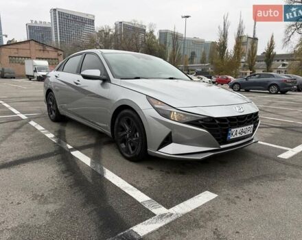 Сірий Хендай Елантра, об'ємом двигуна 2 л та пробігом 120 тис. км за 14900 $, фото 4 на Automoto.ua