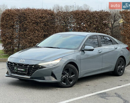 Серый Хендай Элантра, объемом двигателя 1.58 л и пробегом 65 тыс. км за 18999 $, фото 8 на Automoto.ua