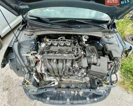 Серый Хендай Элантра, объемом двигателя 2 л и пробегом 83 тыс. км за 7800 $, фото 6 на Automoto.ua