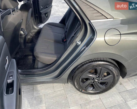 Серый Хендай Элантра, объемом двигателя 1.59 л и пробегом 87 тыс. км за 20000 $, фото 10 на Automoto.ua