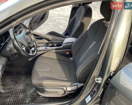 Серый Хендай Элантра, объемом двигателя 1.59 л и пробегом 87 тыс. км за 20000 $, фото 6 на Automoto.ua