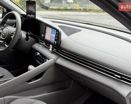 Серый Хендай Элантра, объемом двигателя 2 л и пробегом 30 тыс. км за 18999 $, фото 66 на Automoto.ua