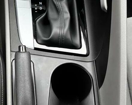 Серый Хендай Элантра, объемом двигателя 2 л и пробегом 30 тыс. км за 18999 $, фото 131 на Automoto.ua