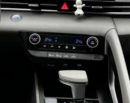 Серый Хендай Элантра, объемом двигателя 2 л и пробегом 30 тыс. км за 18999 $, фото 100 на Automoto.ua