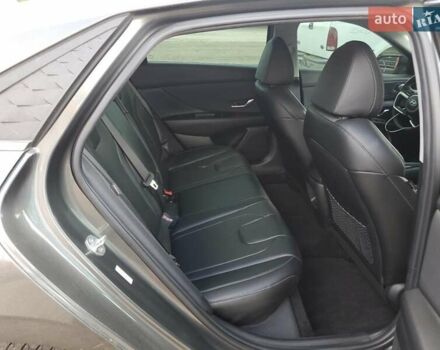 Серый Хендай Элантра, объемом двигателя 2 л и пробегом 74 тыс. км за 6500 $, фото 9 на Automoto.ua