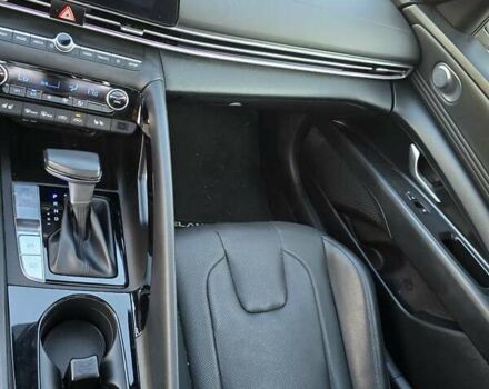 Сірий Хендай Елантра, об'ємом двигуна 1.6 л та пробігом 36 тис. км за 21000 $, фото 16 на Automoto.ua