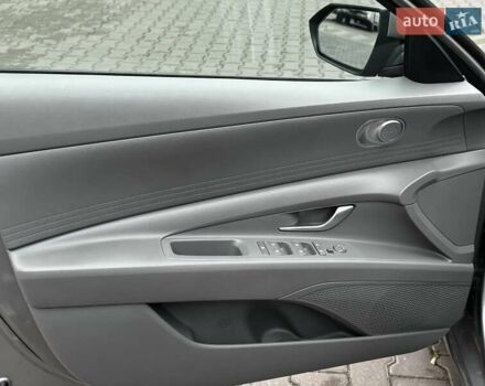 Серый Хендай Элантра, объемом двигателя 2 л и пробегом 30 тыс. км за 18999 $, фото 71 на Automoto.ua