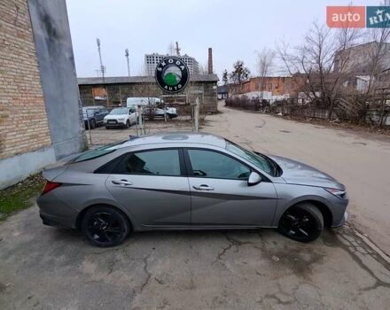 Сірий Хендай Елантра, об'ємом двигуна 1.58 л та пробігом 25 тис. км за 21900 $, фото 4 на Automoto.ua