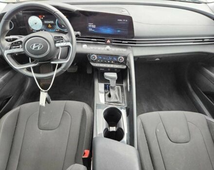 Серый Хендай Элантра, объемом двигателя 2 л и пробегом 45 тыс. км за 3600 $, фото 7 на Automoto.ua