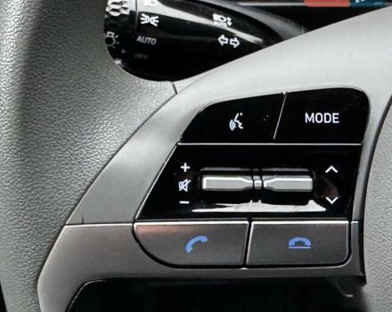 Серый Хендай Элантра, объемом двигателя 2 л и пробегом 30 тыс. км за 18999 $, фото 78 на Automoto.ua