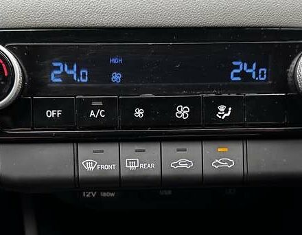 Серый Хендай Элантра, объемом двигателя 2 л и пробегом 30 тыс. км за 18999 $, фото 127 на Automoto.ua