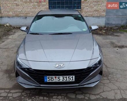 Сірий Хендай Елантра, об'ємом двигуна 1.58 л та пробігом 25 тис. км за 21900 $, фото 12 на Automoto.ua