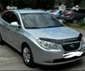 Серый Хендай Элантра, объемом двигателя 1.6 л и пробегом 184 тыс. км за 5327 $, фото 1 на Automoto.ua