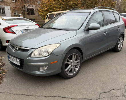 Серый Хендай Элантра, объемом двигателя 2 л и пробегом 213 тыс. км за 6700 $, фото 1 на Automoto.ua