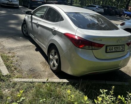 Серый Хендай Элантра, объемом двигателя 1.6 л и пробегом 79 тыс. км за 10300 $, фото 1 на Automoto.ua