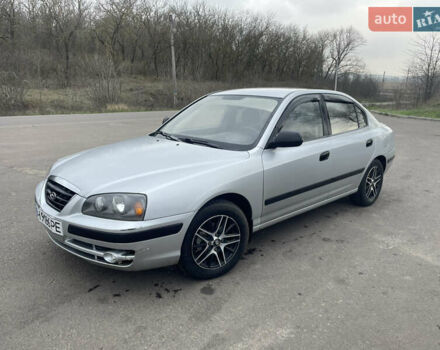 Сірий Хендай Елантра, об'ємом двигуна 1.6 л та пробігом 249 тис. км за 3400 $, фото 1 на Automoto.ua